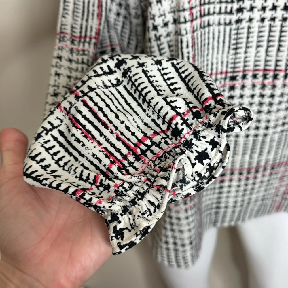 Karl lagerfield S houndstooth top women’s S - Picture 2 of 7